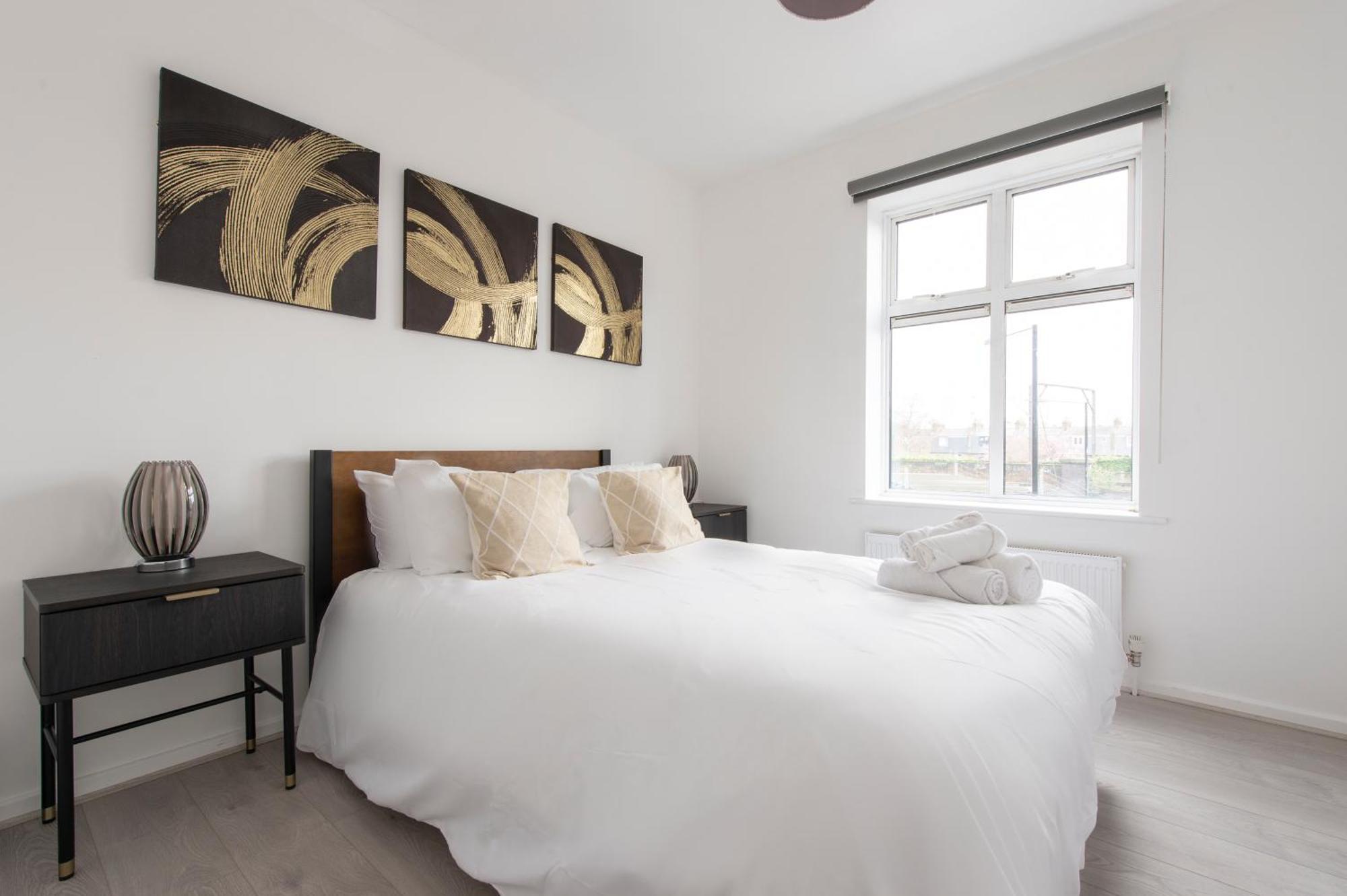 Modern Luxury Apartment By Bow Road Station 伦敦 外观 照片